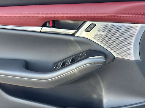 New 2026 MAZDA MAZDA3 2.5 S Hatchback w/ Premium Pkg image 8