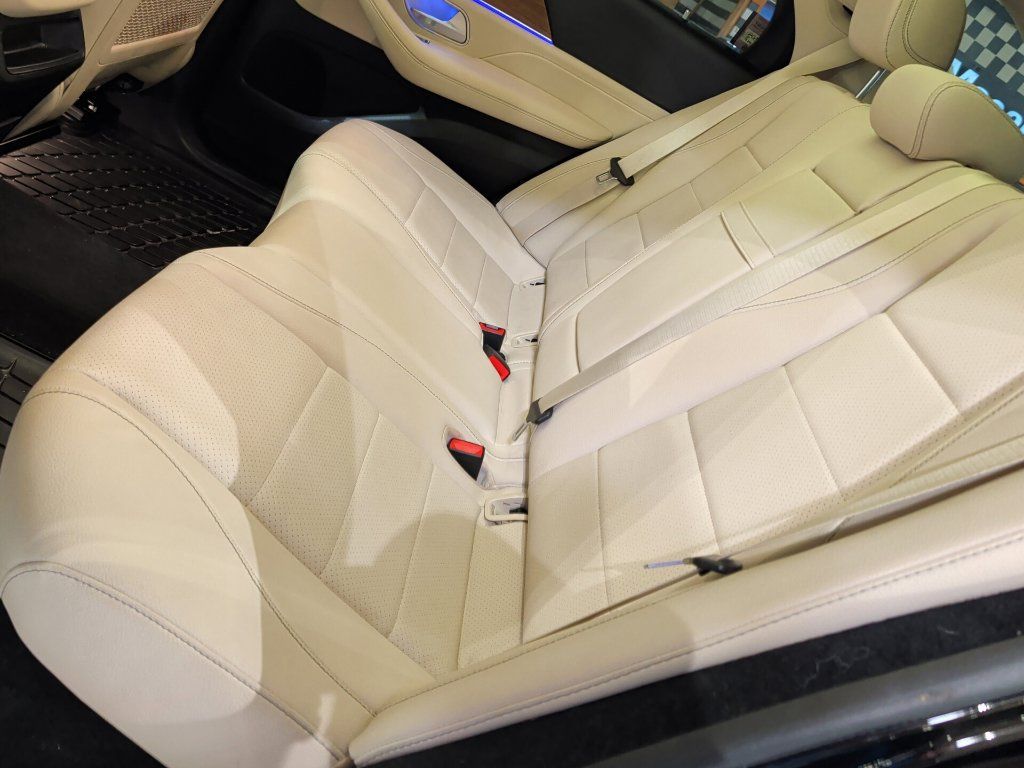 Used 2022 Mercedes-Benz GLE 350 4MATIC image 6