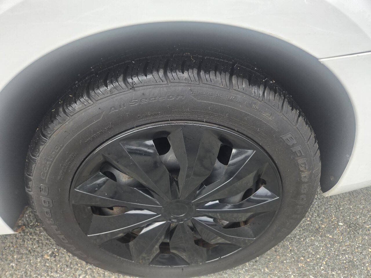 Used 2014 Volkswagen Jetta SE FWD image 6