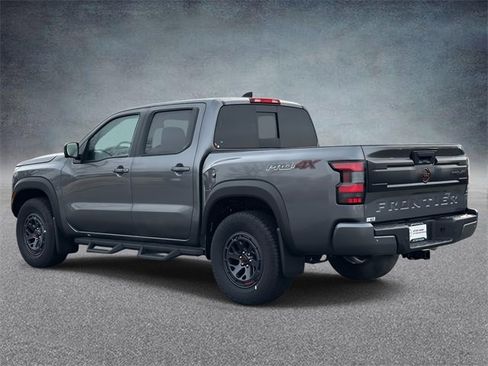 New 2026 Nissan Frontier PRO-4X w/ Pro-4x Convenience Package image 4