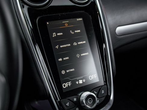 Used 2022 McLaren GT image 27