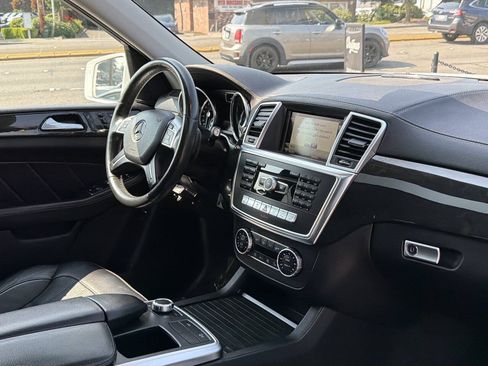 Used 2016 Mercedes-Benz GL 450 4MATIC image 20