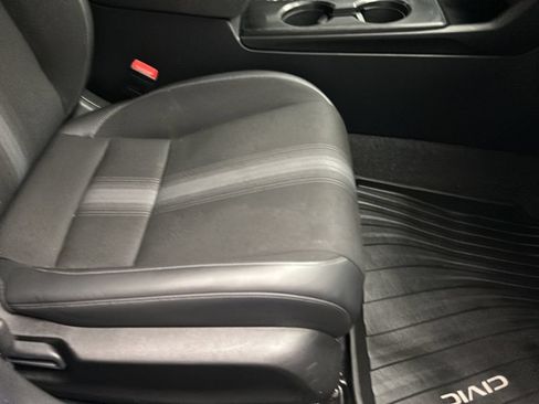 Certified 2023 Honda Civic Sport image 19