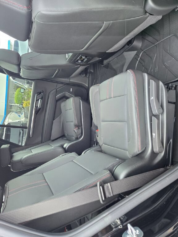 New 2026 Chevrolet Tahoe RST w/ RST Capability Package AWD/4WD image 8