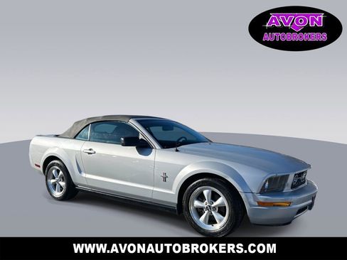 Used 2007 Ford Mustang Premium image 1