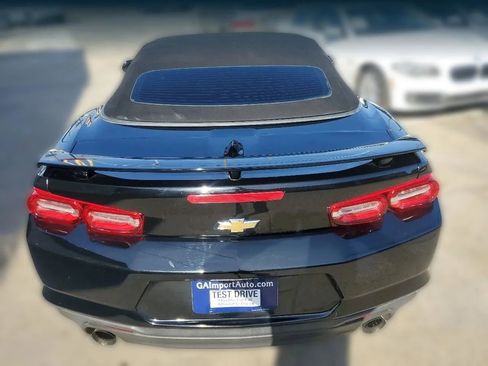 Used 2019 Chevrolet Camaro LT RWD image 7