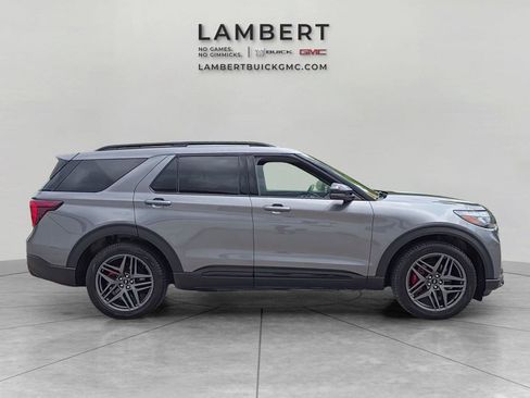 Used 2025 Ford Explorer ST w/ Sun And Sound Package AWD/4WD image 6