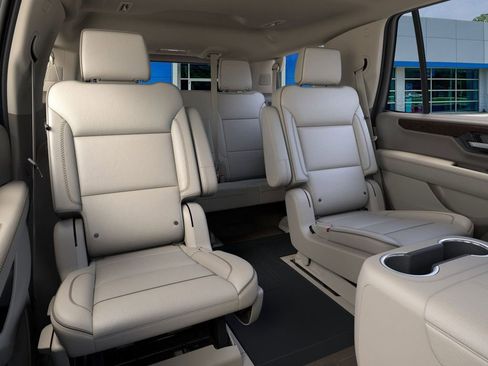 New 2026 GMC Yukon Denali RWD image 29