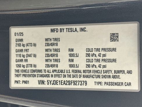 Used 2025 Tesla Model 3 Long Range RWD image 12