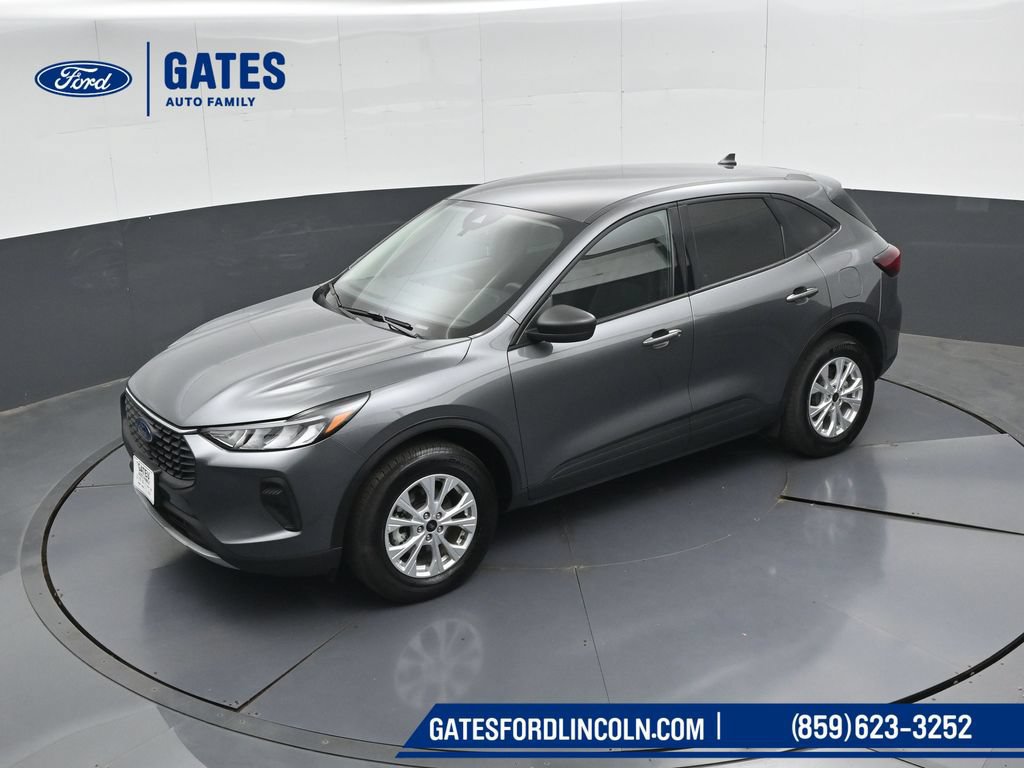 Used 2025 Ford Escape Active AWD/4WD image 50