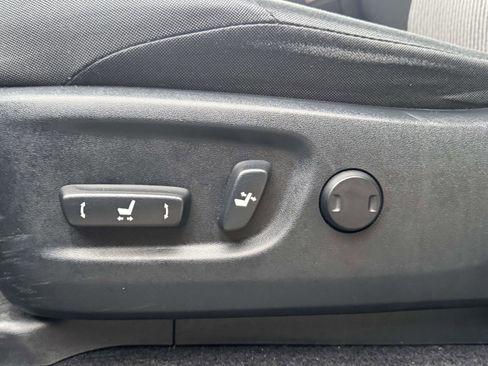 Used 2024 Toyota 4Runner SR5 image 19