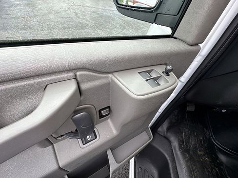 New 2025 Chevrolet Express 2500 w/ Driver Convenience Package image 20
