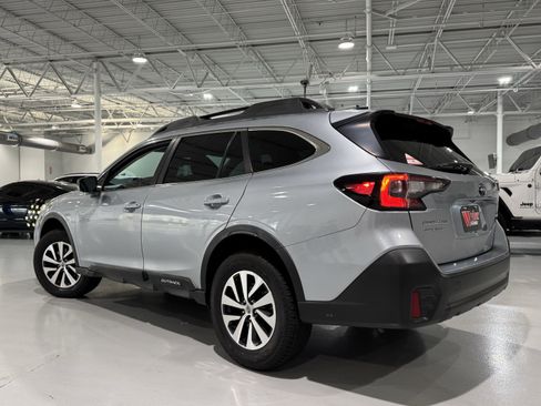 Used 2021 Subaru Outback 2.5i image 17
