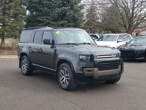 Certified 2024 Land Rover Defender 130 X image 4