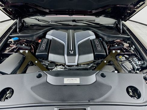 Certified 2023 Rolls-Royce Ghost Black Badge w/ Black Badge Ghost Package image 31