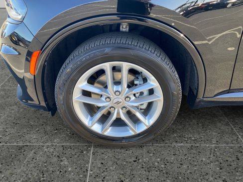 Used 2025 Dodge Durango GT AWD/4WD image 14