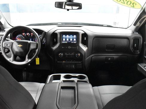 Used 2020 Chevrolet Silverado 1500 Custom w/ Custom Value Package image 5