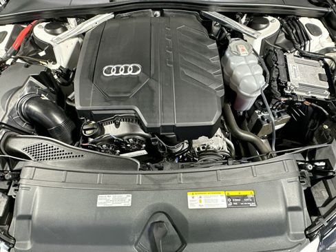 Used 2022 Audi A4 2.0T Premium w/ Convenience Package image 40