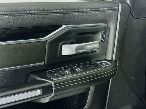 Used 2019 RAM 3500 Laramie image 21