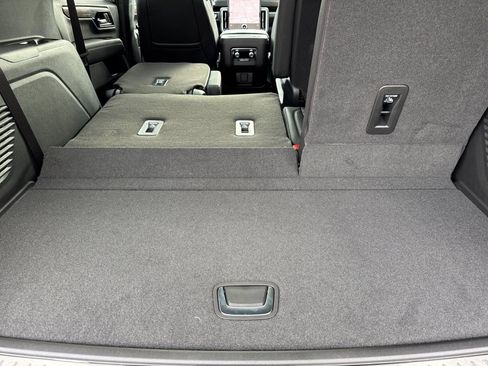 New 2026 GMC Yukon Denali w/ Sun & Power Step Package AWD/4WD image 16