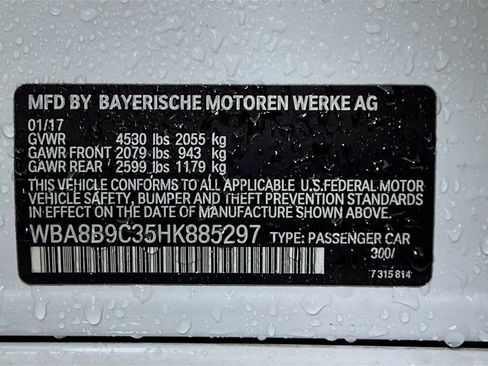 Used 2017 BMW 330i Sedan RWD image 31
