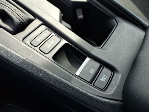 Certified 2025 Honda Accord SE image 23