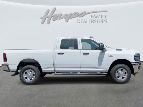 New 2026 RAM 2500 Tradesman image 3