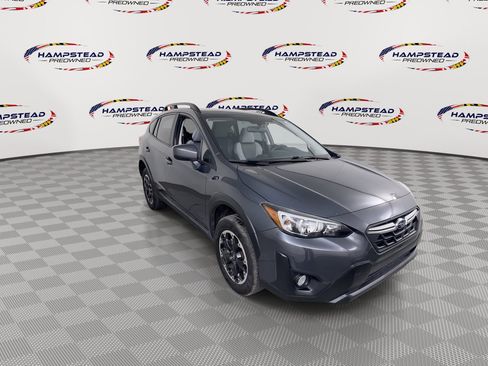 Used 2021 Subaru Crosstrek 2.0i Premium AWD/4WD image 2