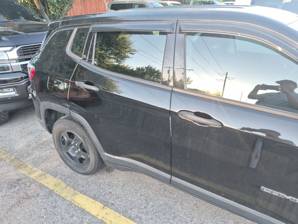 Used 2019 Jeep Compass Sport FWD image 23