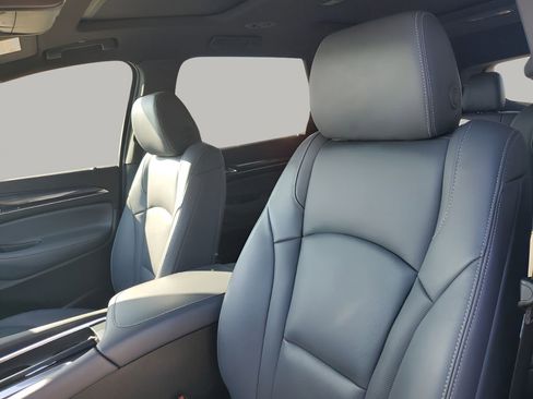 Used 2023 Buick Enclave Essence w/ Experience Buick Package image 31