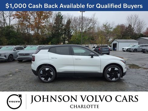 New 2025 Volvo EX30 Plus w/ Protection Package Premier AWD/4WD image 4