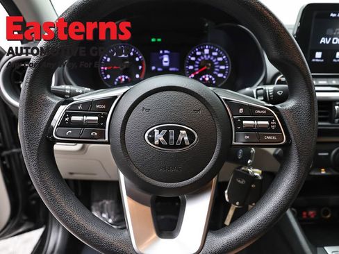 Used 2020 Kia Forte LXS FWD image 10
