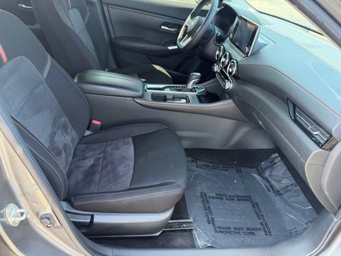 Used 2021 Nissan Sentra SR FWD image 31