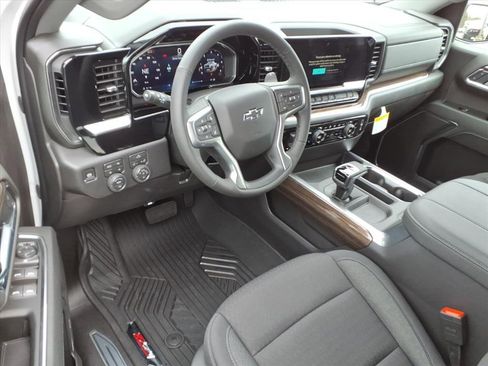 New 2026 Chevrolet Silverado 1500 LT Trail Boss image 7