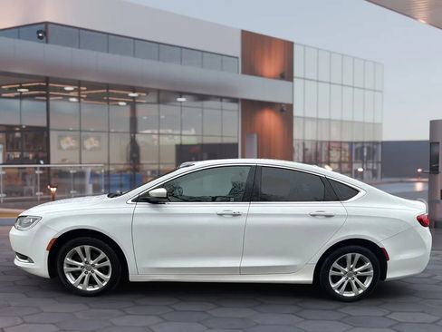 Used 2016 Chrysler 200 Limited w/ Anniversary Edition image 8