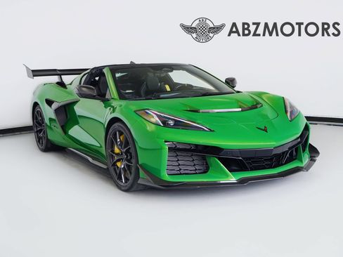 Used 2027 Chevrolet Corvette ZR1X AWD/4WD image 1