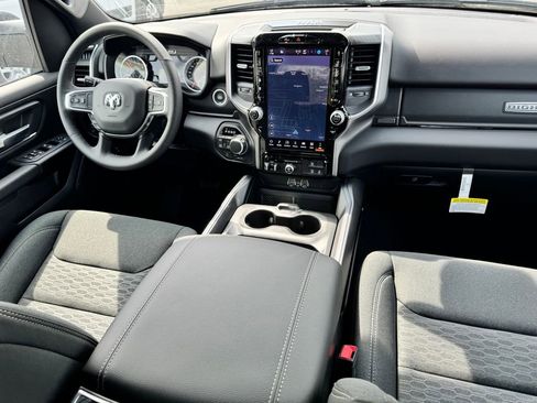 New 2026 RAM 1500 Big Horn AWD/4WD image 12