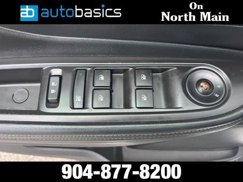 Used 2019 Buick Encore Preferred image 24