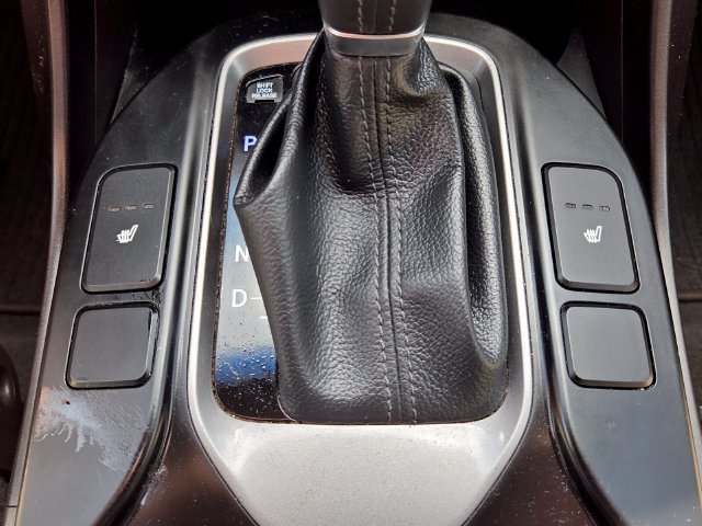 Used 2018 Hyundai Santa Fe Sport FWD image 29