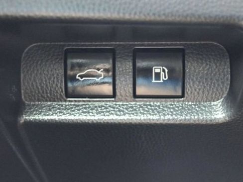 Used 2024 Toyota Crown AWD/4WD image 26