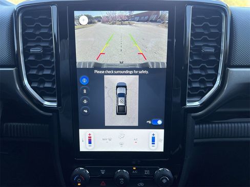 New 2025 Ford Ranger XLT w/ FX4 Off-Road Package image 3