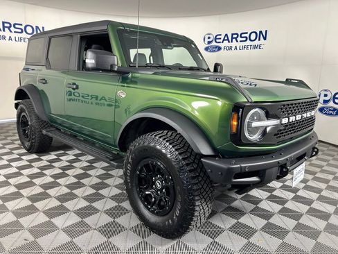 Used 2024 Ford Bronco Wildtrak AWD/4WD image 5