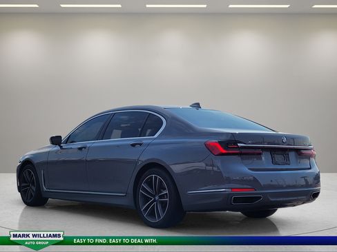 Used 2022 BMW 750i xDrive w/ Executive Package AWD/4WD image 6