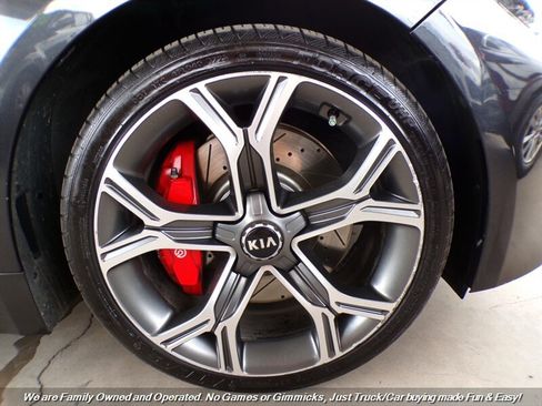 Used 2018 Kia Stinger GT RWD image 42