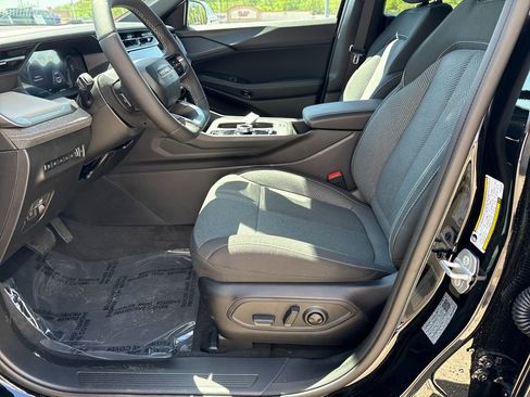 New 2026 Jeep Cherokee Laredo AWD/4WD image 9