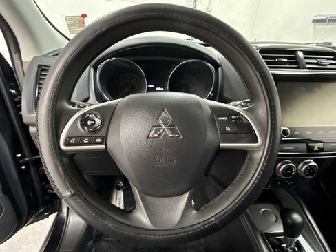 Used 2020 Mitsubishi Outlander Sport ES image 16