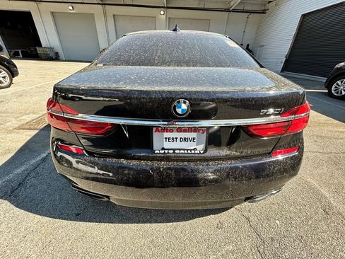 Used 2016 BMW 750i RWD image 6