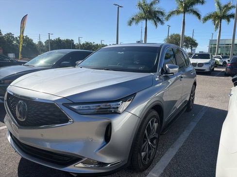 Used 2023 Acura MDX FWD w/ Technology Package image 3