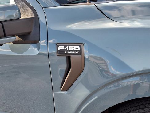 Used 2023 Ford F150 Lariat w/ Equipment Group 502A High image 11