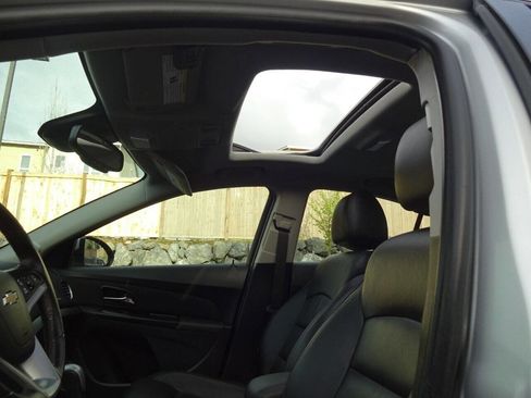 Used 2014 Chevrolet Cruze LTZ w/ RS Package image 19